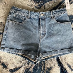 SOLD - NWT PAC Sun Jean shorts